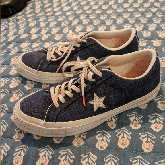 Converse Fashion Sneakers - Picture 1 of 4